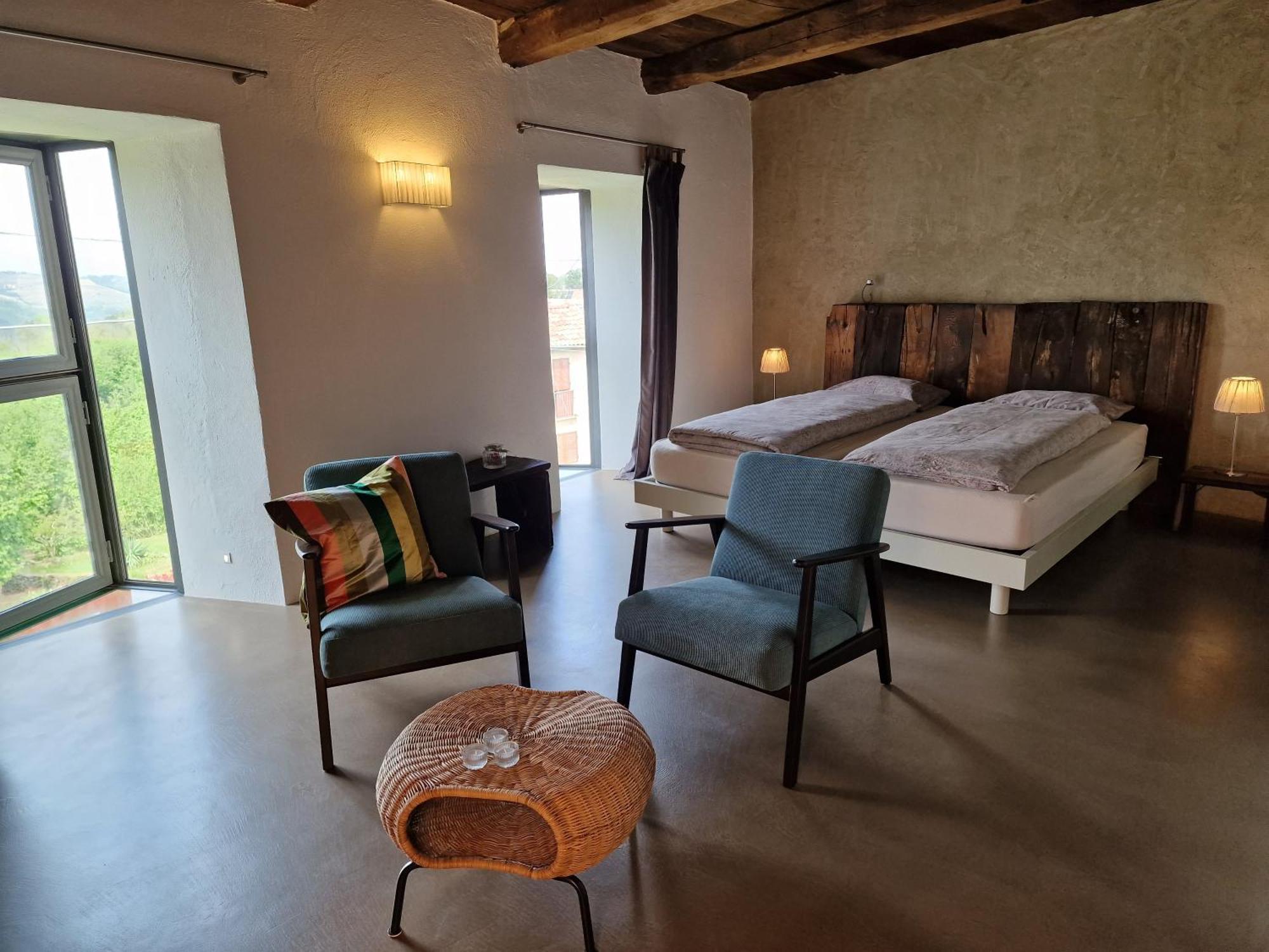 Bed and Breakfast Cascina Il Sogno Cossano Belbo Esterno foto